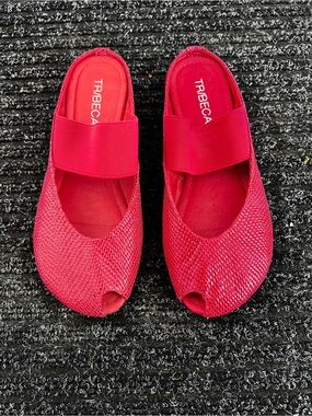 TRIBECA Red Snake Embossed Peep Toe Mules Size 230 US 6